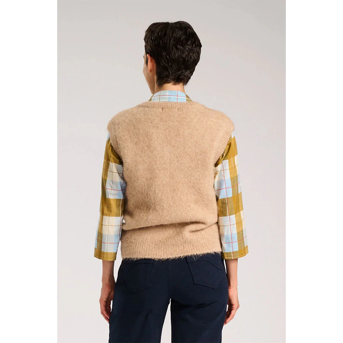 Aspen Round-Neck Vest Beige - Image 3