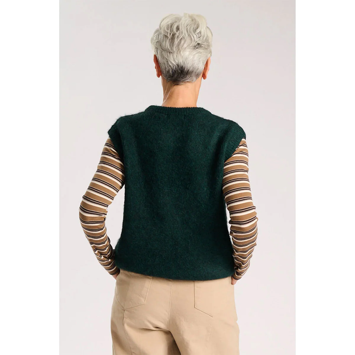 Aspen Round Neck Vest Forest - Image 3