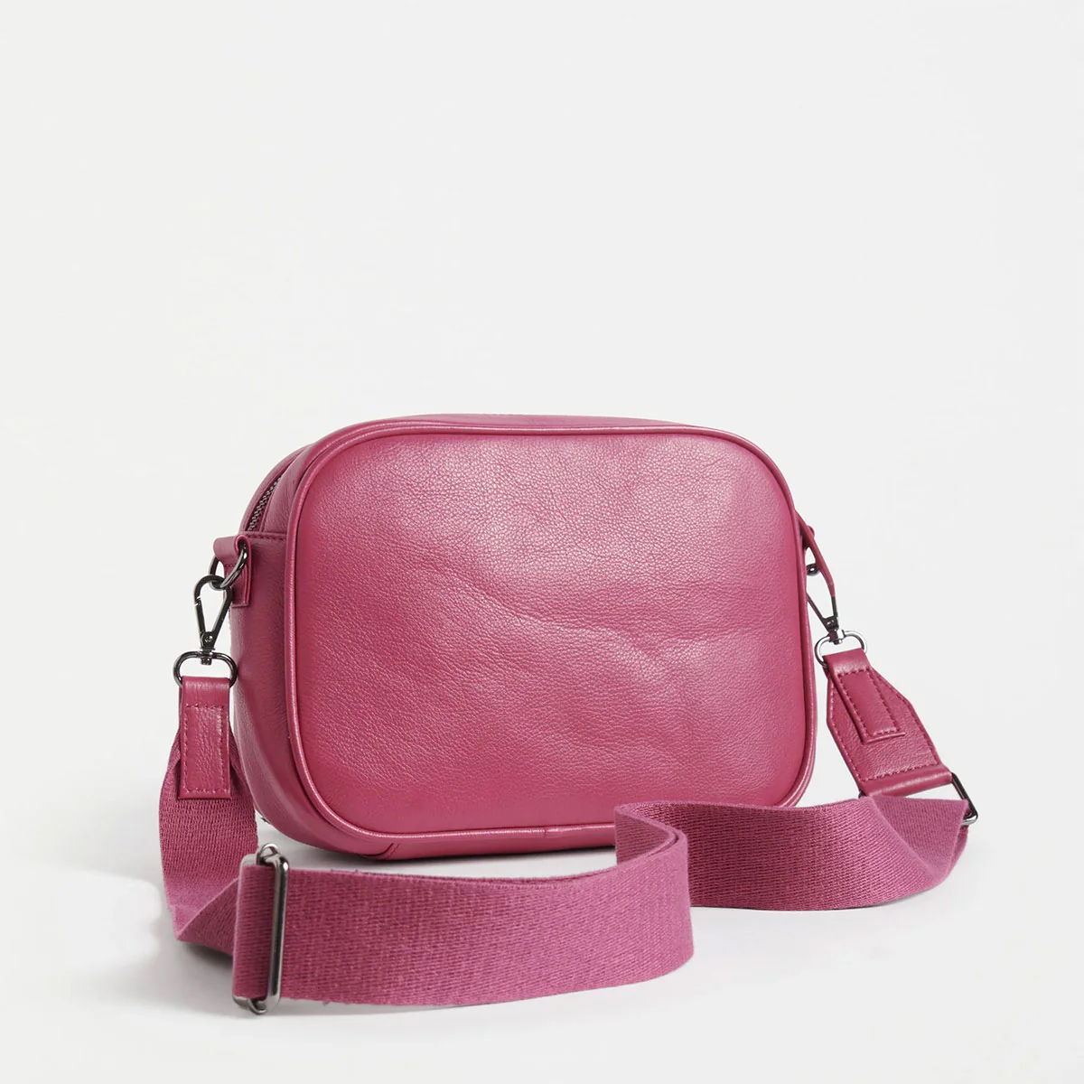 Bag Kassel Fushia Leather Crossbody - Elk Accessories - Image 2