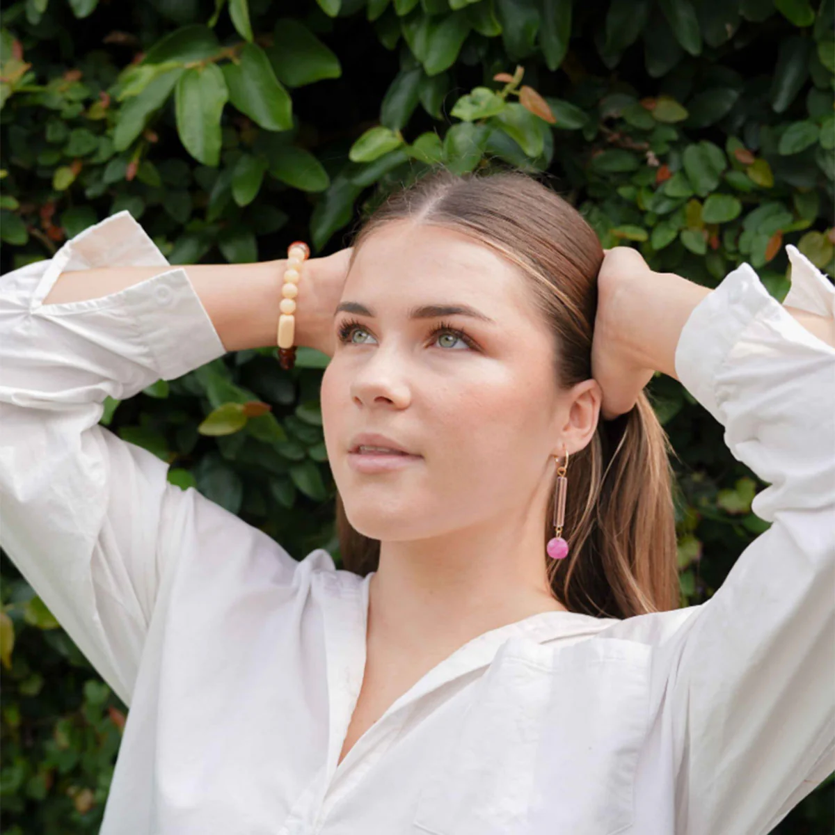 Earring Nova Magenta - Hagen and Co - Image 2