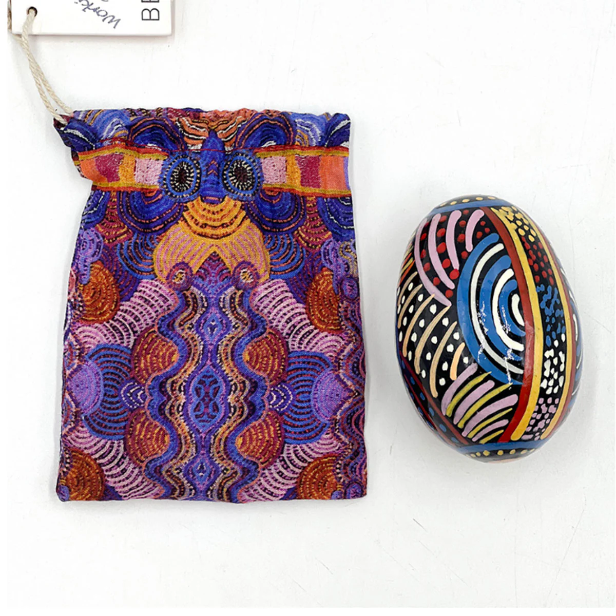 Egg Ornament Noras Familys Country - Better World Arts