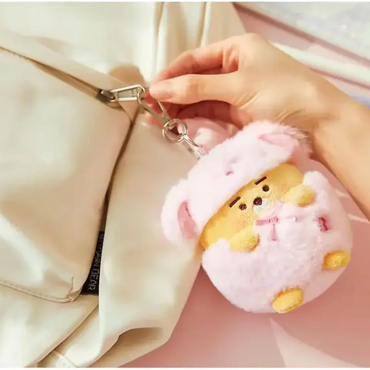 Keyring Ryan Pink Blossom Plush - Kakao - Image 2