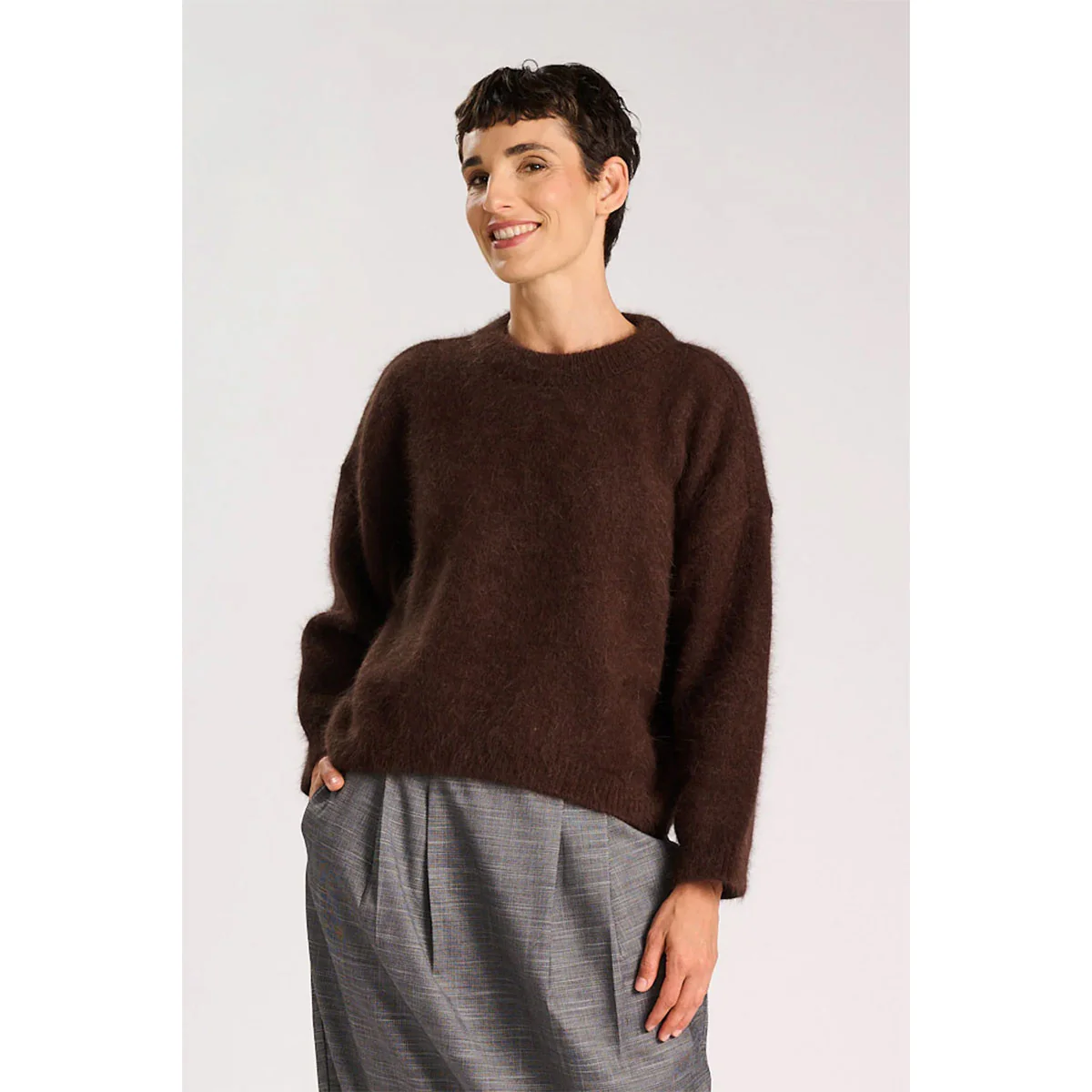 Montreal Knit Sweater Brown - Image 2