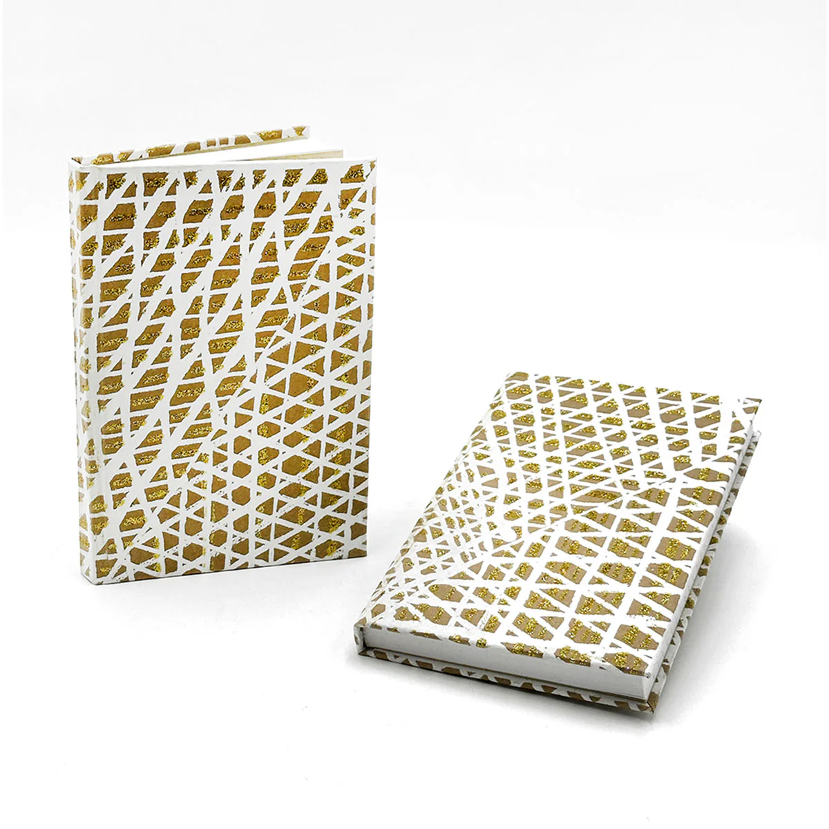 Notebook Kraft Glitter Lined Paulina Puruntatameri PPPU135 - Better World Arts