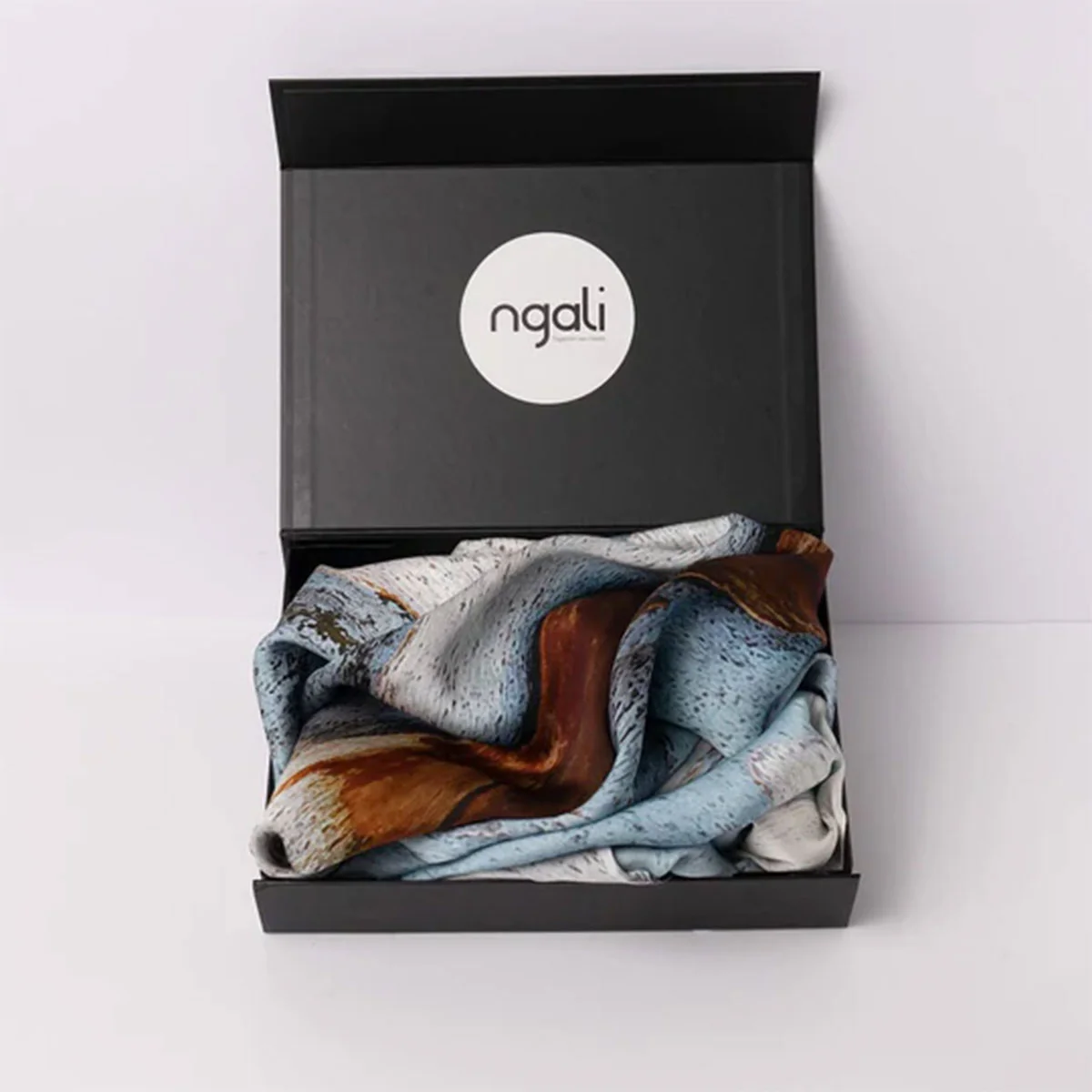 Scarf Spotted Gum Silk Scarf 180cm x 100cm - Ngali - Image 2