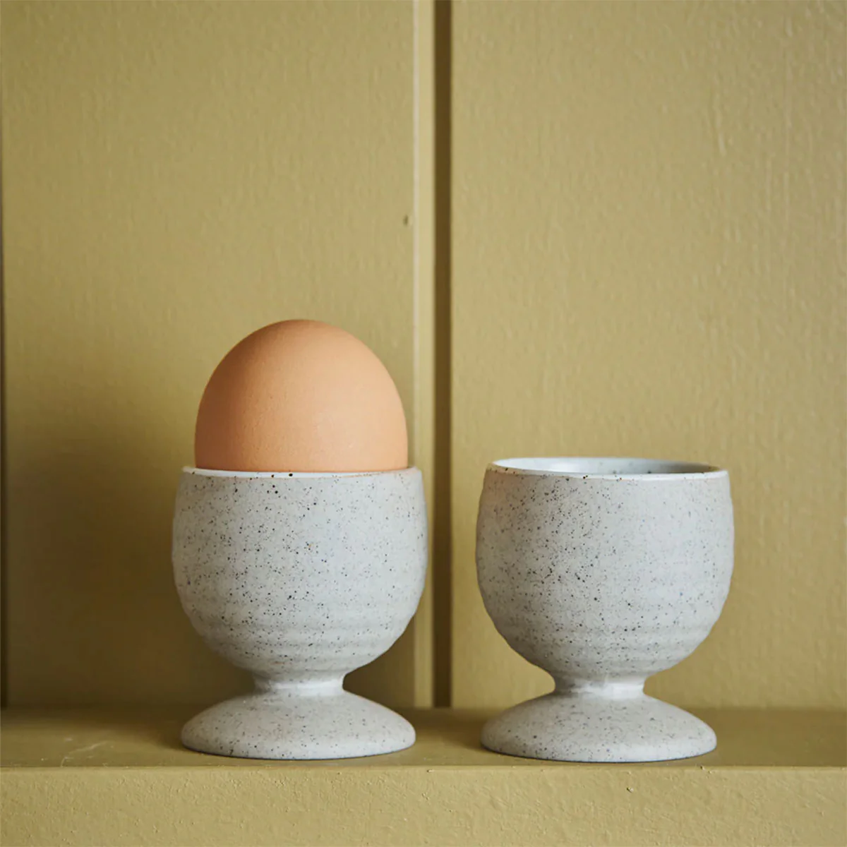 Set of 2 Egg Cups - Image 2