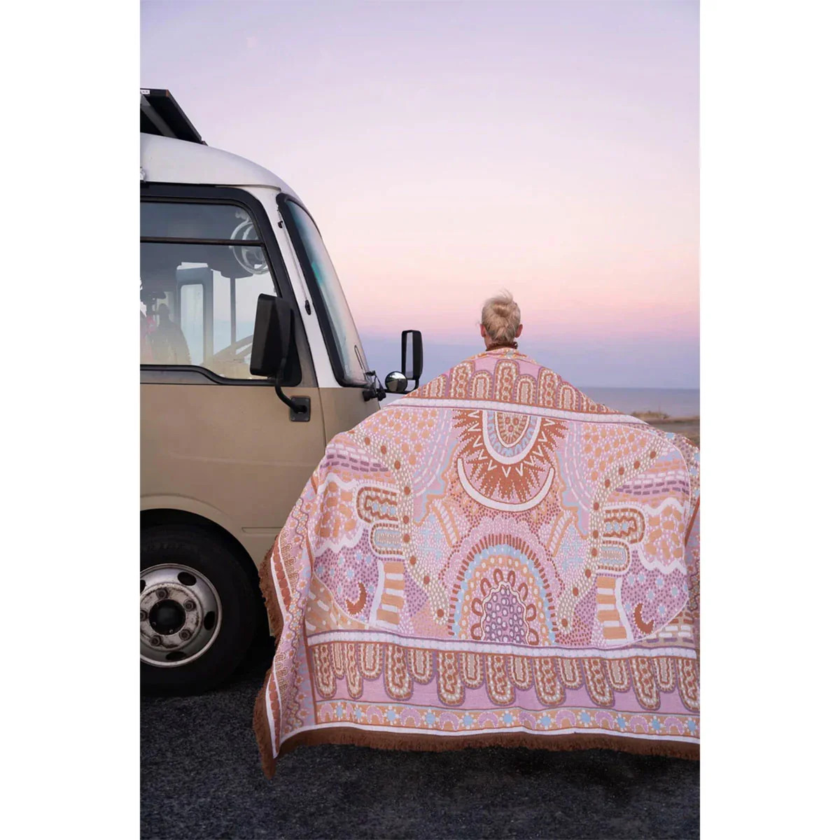 Throw Pink Alkira - Good Throw Co - Image 2