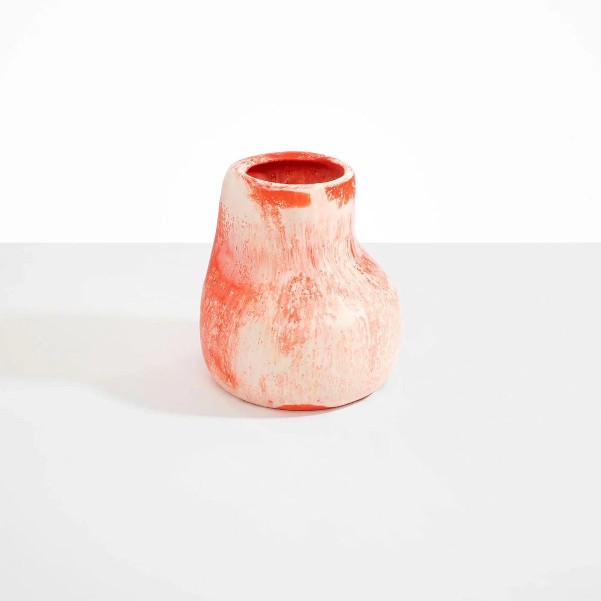 Vase Elephant Strawberry - Dinosaur Designs