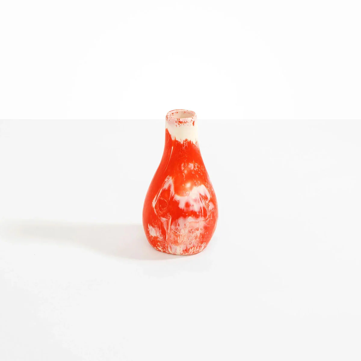 Vase Liquid Medium Strawberry - Dinosaur Designs